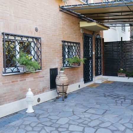 B&B Fontanelle Romane Rome Bagian luar foto