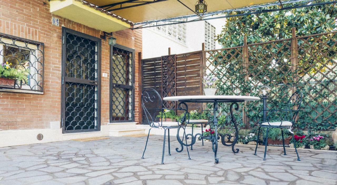 B&B Fontanelle Romane Rome Bagian luar foto